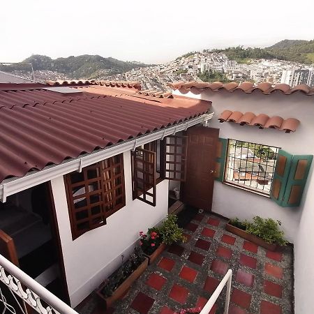Hostal Cafe Casa Caturro มานิซาเลส ภายนอก รูปภาพ